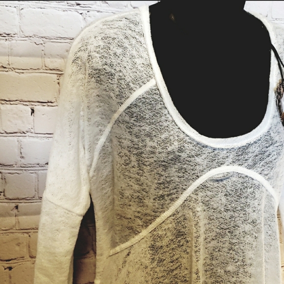 THE SOFTEST Knit Cover-Up🕊 - Picture 4 of 6